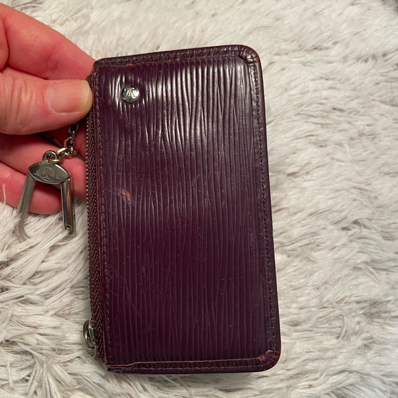 Louis Vuitton Epi Card Key Pochette Cles💜💜💜 - Picture 6 of 13